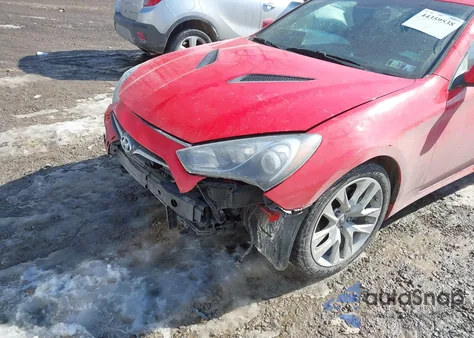 2016 Hyundai Genesis 3.8 Base z USA, uszkodzony, nr VIN KMHHT6KJ9GU133485